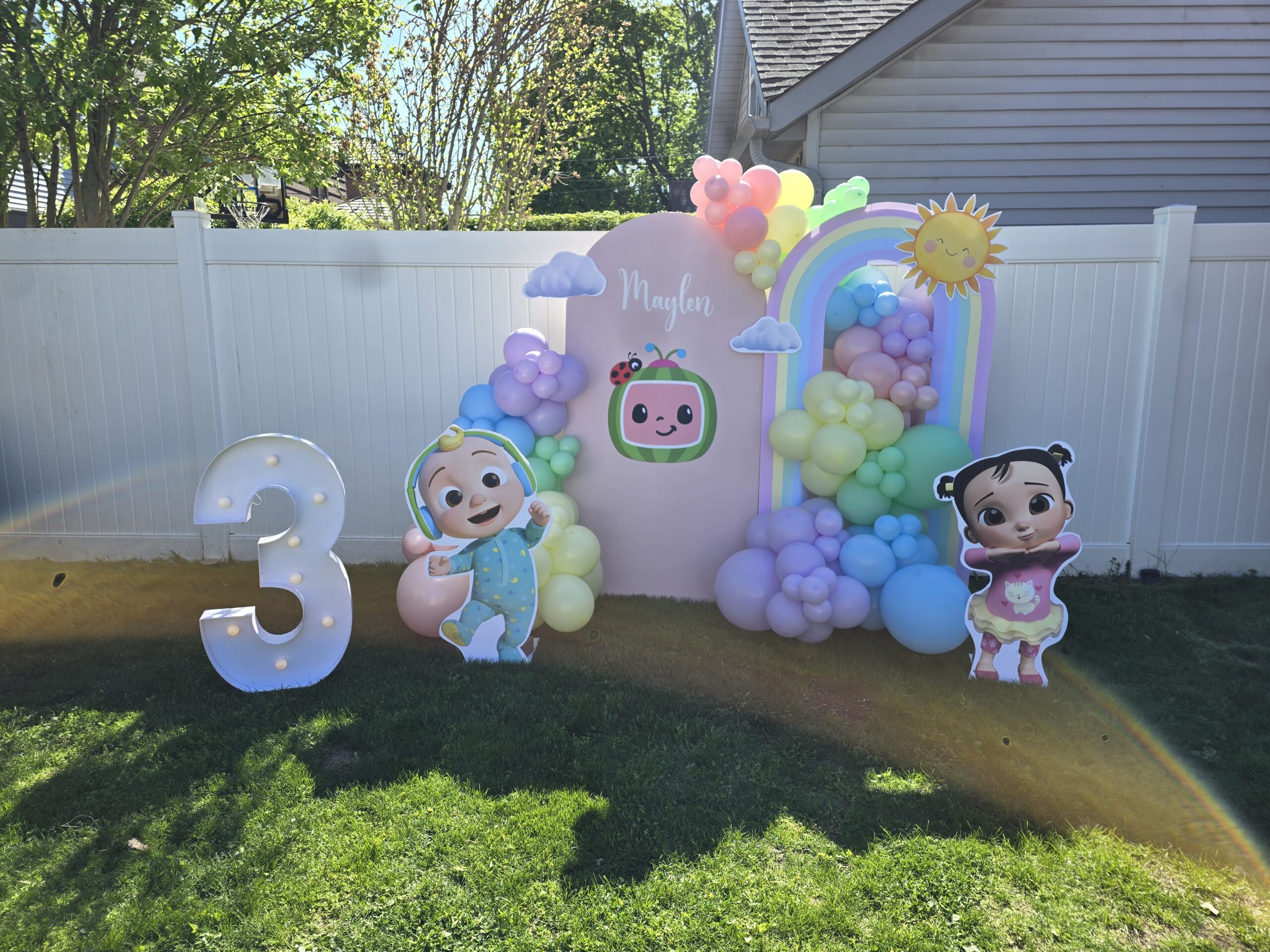 2 Backdrops setup