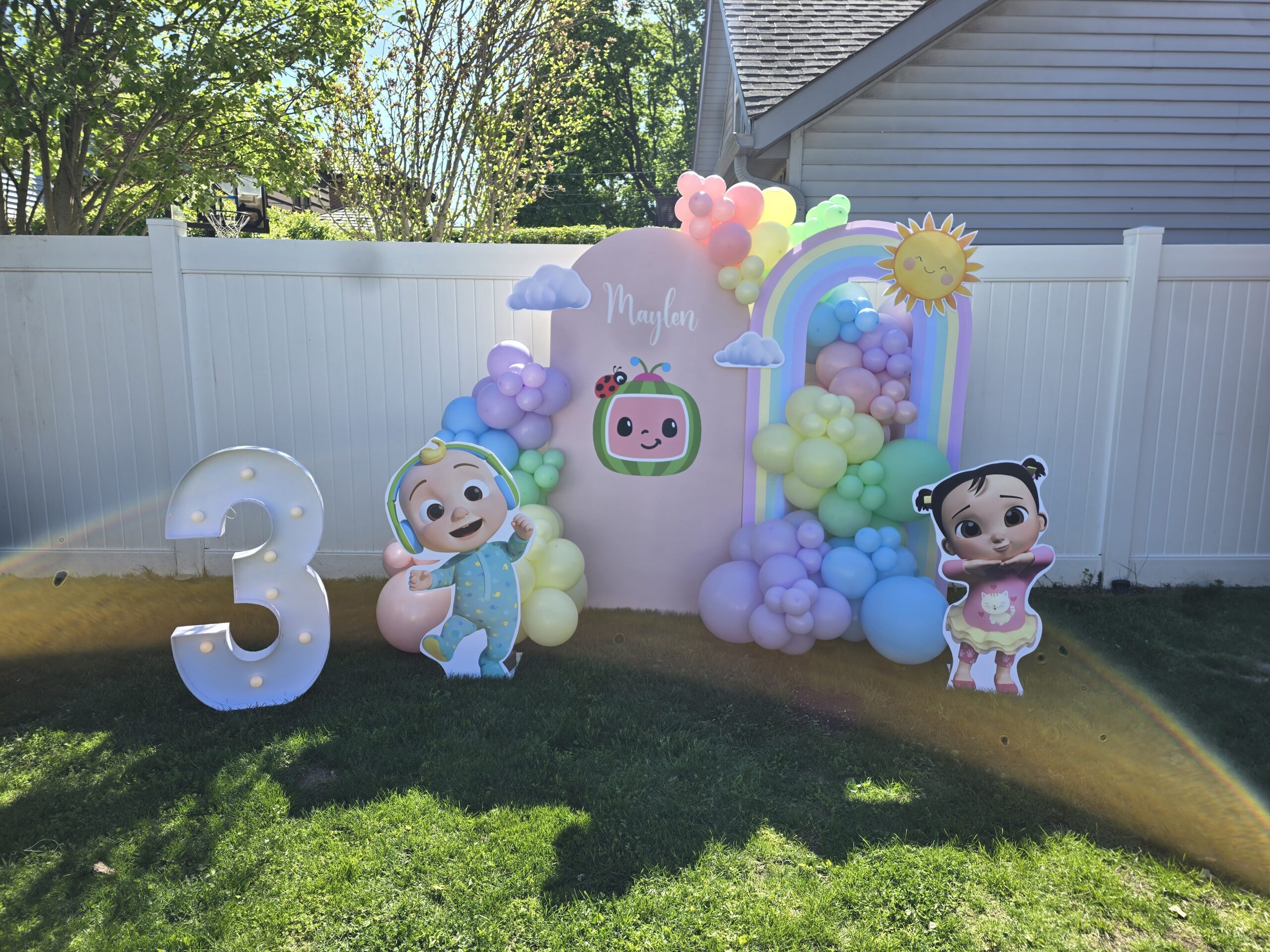 2 Backdrops setup